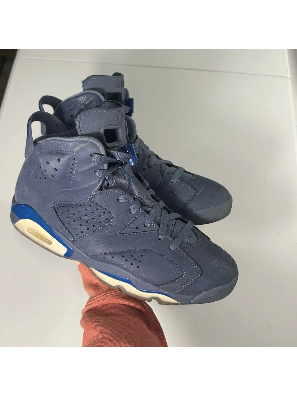 Air Jordan 6 Retro Diffused Blue 2018 Size 10.5 Men’s Used
